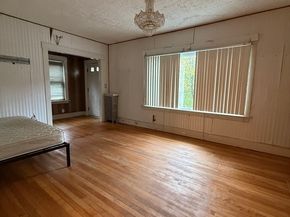 18 Pleasant St, Fitchburg MA 01420