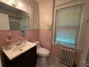 18 Pleasant St, Fitchburg MA 01420