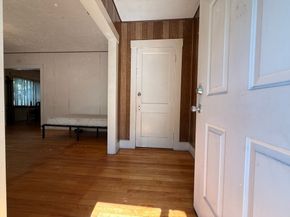 18 Pleasant St, Fitchburg MA 01420