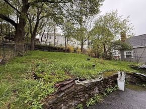 18 Pleasant St, Fitchburg MA 01420