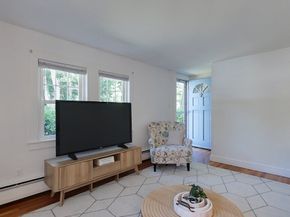 16 Rangeway Rd, Billerica MA 01862