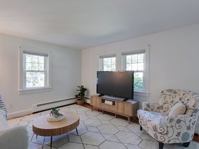 16 Rangeway Rd, Billerica MA 01862