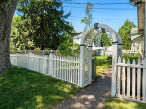 3 Chase Ave, Lexington MA 02421