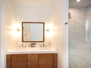 23 Kingston Street, Kingston MA 02364