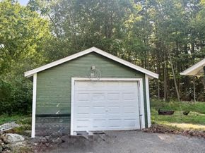209 Carl Ave, Brockton MA 02302