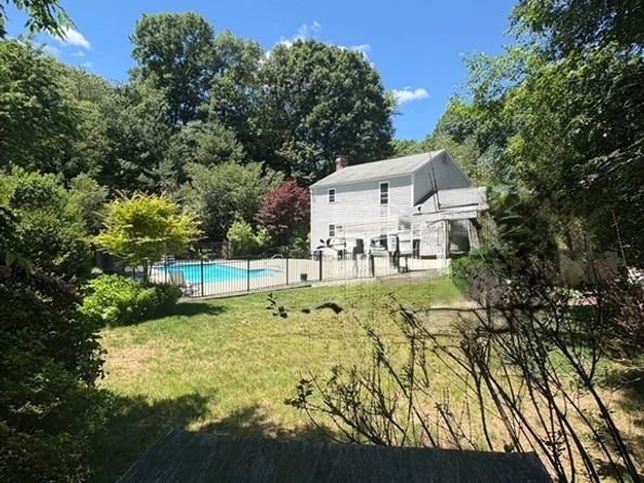 35 Houde St, Marlborough MA 01752