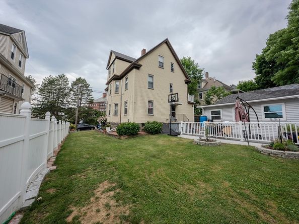 162 Glendale Rd, Quincy MA 02169