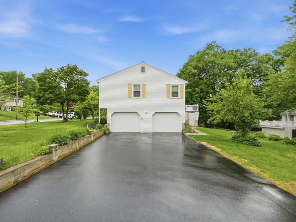 35 Purdue Dr, Milford MA 01757
