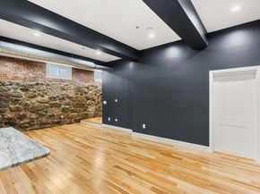 143 Burrill St 102, Swampscott MA 01907