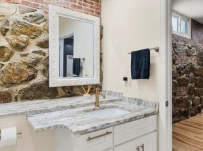 143 Burrill St 102, Swampscott MA 01907