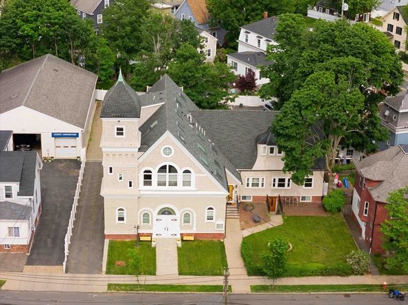 143 Burrill St 102, Swampscott MA 01907