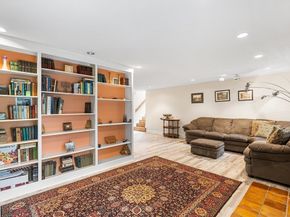 27 Randy Rd, Framingham MA 01701