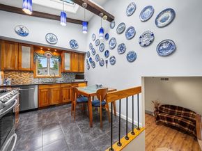 27 Randy Rd, Framingham MA 01701