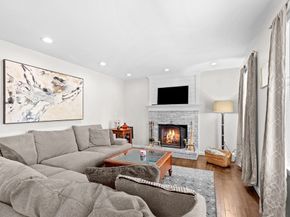 178 Tremont St, Carver MA 02330