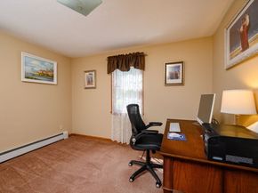 67 Higgins Rd, Kingston MA 02364