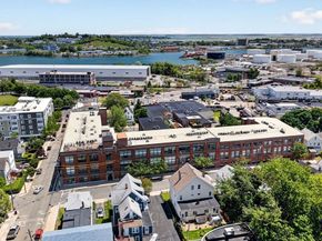 60 Dudley St 221, Chelsea MA 02150