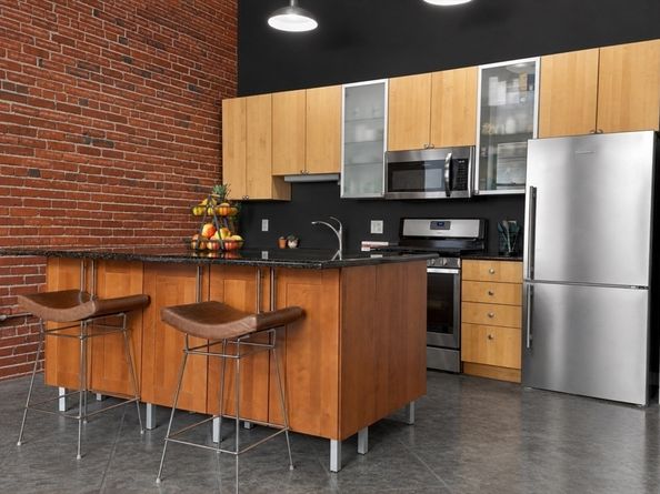 60 Dudley St 221, Chelsea MA 02150