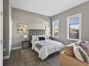 656 Saratoga 301, Boston MA 02128