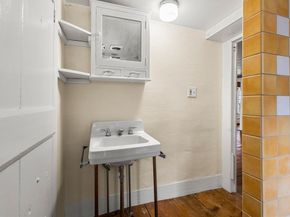 65 Leonard Street, Gloucester MA 01930