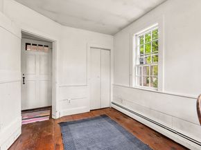 65 Leonard Street, Gloucester MA 01930