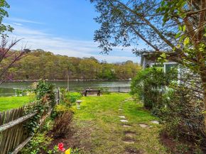 65 Leonard Street, Gloucester MA 01930