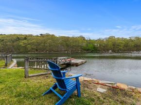 65 Leonard Street, Gloucester MA 01930