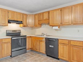 183 Albee St, Fitchburg MA 01420