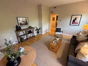 60 E Glen Rd 306, Brookline MA 02445