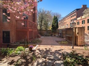 8 Ringgold St, Boston MA 02118