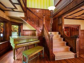 269 Kent St, Brookline MA 02446
