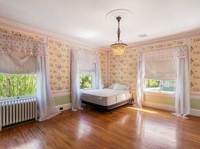 269 Kent St, Brookline MA 02446