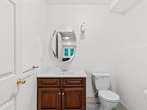 10 Heritage Ln, Cohasset MA 02025