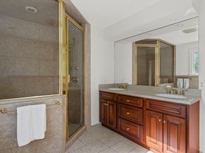 10 Heritage Ln, Cohasset MA 02025