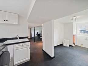 122 Parke Ave, Quincy MA 02171