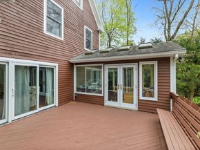 17 Wellesley Street, Weston MA 02493