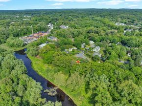 39 Winslow St, Concord MA 01742