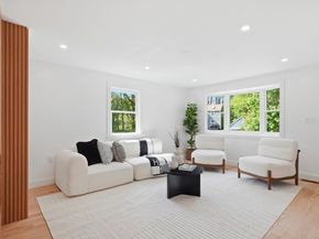 315 Lake Dr, Hamilton MA 01982