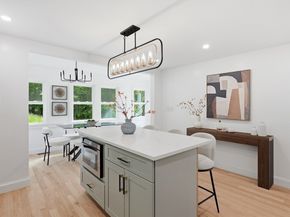 315 Lake Dr, Hamilton MA 01982