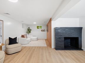 315 Lake Dr, Hamilton MA 01982