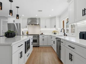 171 Shaw Rd, Brookline MA 02467