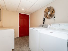 63 Bow St, Saugus MA 01906
