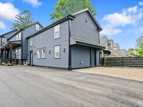 162 High St B, Danvers MA 01923