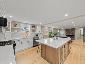 162 High St B, Danvers MA 01923