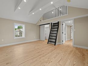 162 High St B, Danvers MA 01923