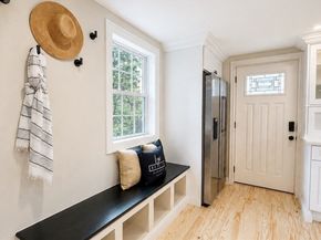 162 High St B, Danvers MA 01923