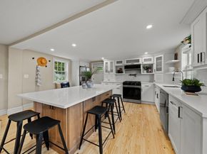162 High St B, Danvers MA 01923