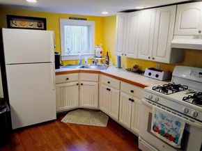 4 Lewis Ct, Gloucester MA 01930