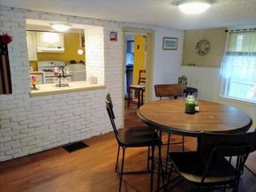 4 Lewis Ct, Gloucester MA 01930