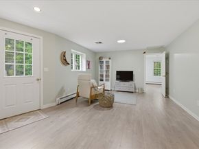 46 King St, Norfolk MA 02056