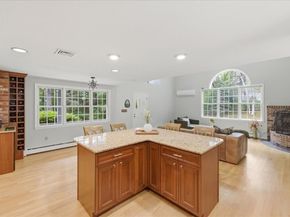 46 King St, Norfolk MA 02056
